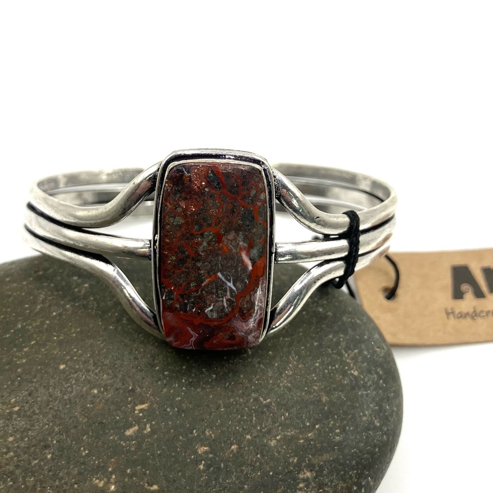 NWT Anju Handcrafted Silver-Tone Metal Cuff Bracelet with Crazy Lace Agate Stone